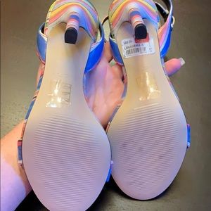 Aldo Shoes - NEW Aldo Multi Colored Sandal Aldo Shoes - NEW Aldo Multi Colored Sandal